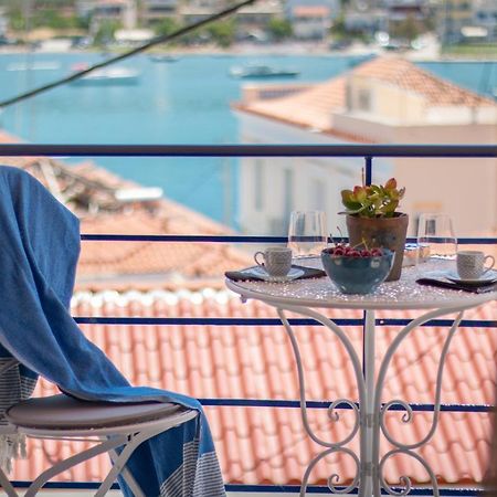 Camara Suite Poros Town エクステリア 写真